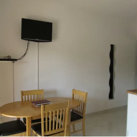 One Bed Apartment, 80g Pizzo Beach Club Italy Apartman